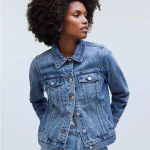 ❤️NWOT Madewell Classic Jean Jacket size Small